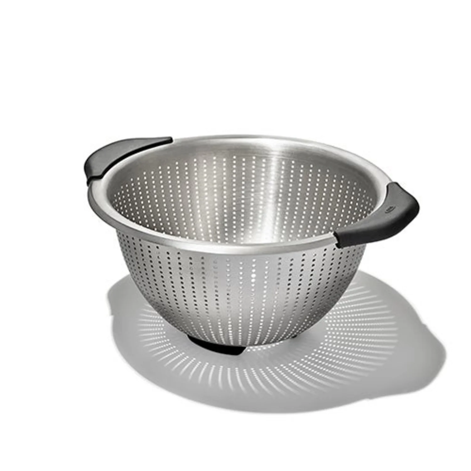 GOOD GRIPS 5QT COLANDER - Image 3